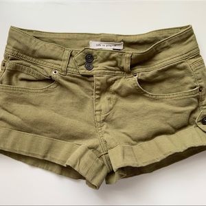 Forever 21 life in progress army green shorts